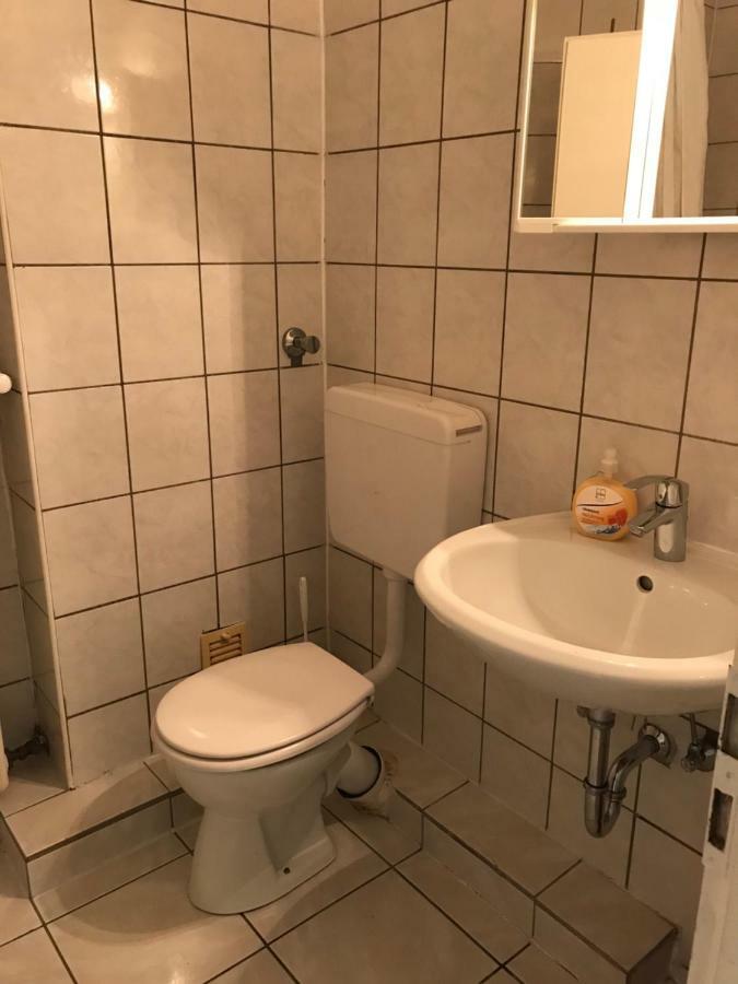 Ferienwohnungen In Moenchengladbach 外观 照片